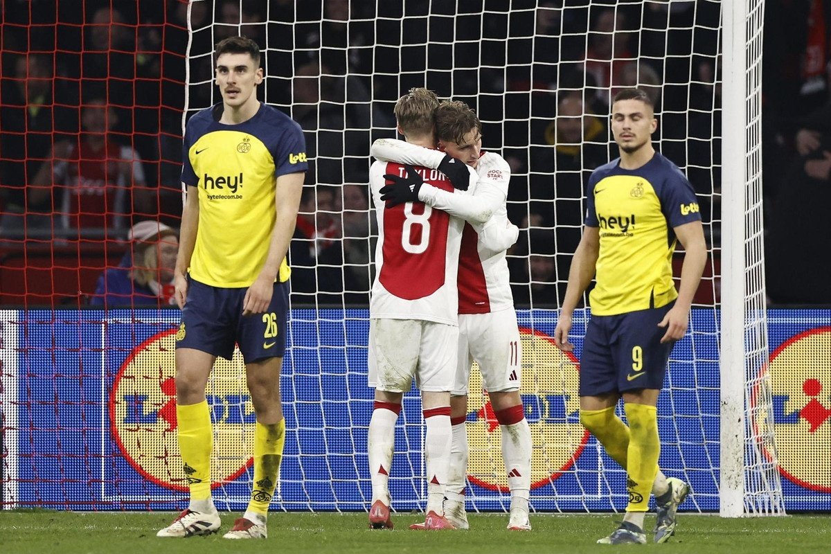 'Saint Taylor' salva al Ajax