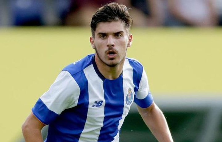WATCH: Ruben Neves scores stunning volley for Porto