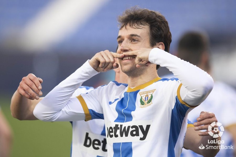 Rubén Pardo no se arrepiente de su fichaje pese a la situación actual. LaLiga