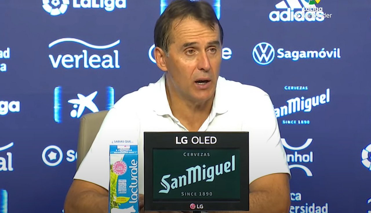 Lopetegui se mordió la lengua para hablar del arbitraje en la derrota del Sevilla. YouTube/LaLiga