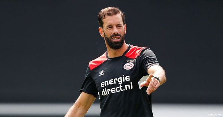 El PSV renueva a Van Nistelrooy como técnico del equipo Sub 19