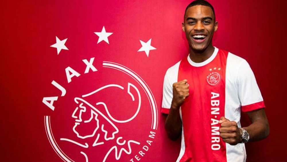Juventus would be keen to buy the 17 year old. Ajax