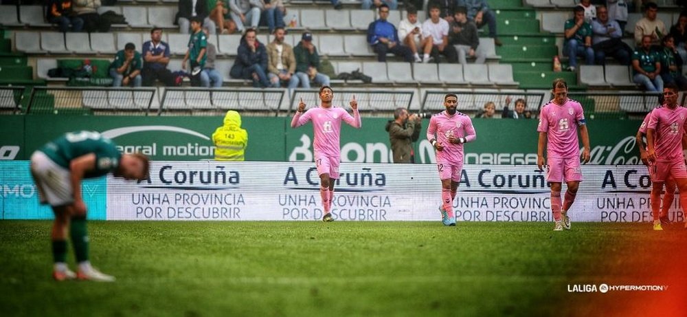 Salcedo evita que el Racing de Ferrol sueñe con el 'play off'. LaLiga