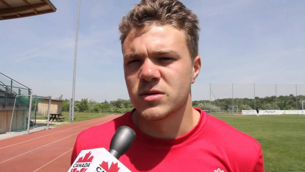 Sam Piette se desvincula del Deportivo. Youtube.