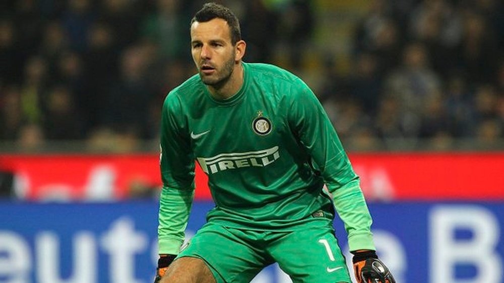 Inter have tied Handanovic to a new deal that runs until 2021. Twitter