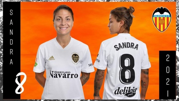 Sandra Hernández renueva con el Valencia hasta 2021