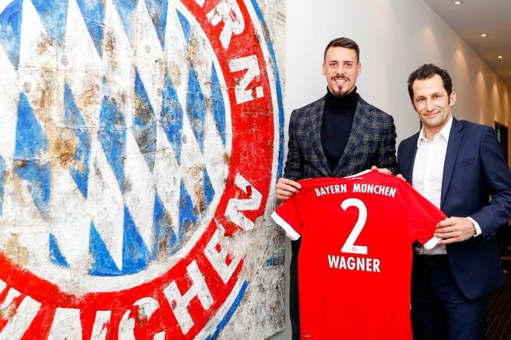 OFICIAL: Sandro Wagner regressa ao Bayern Munique