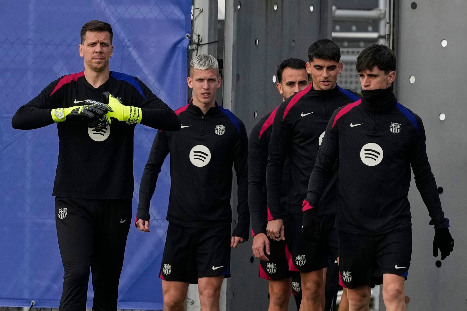 CSD concede medida cautelar ao Barça por Olmo e Pau Víctor