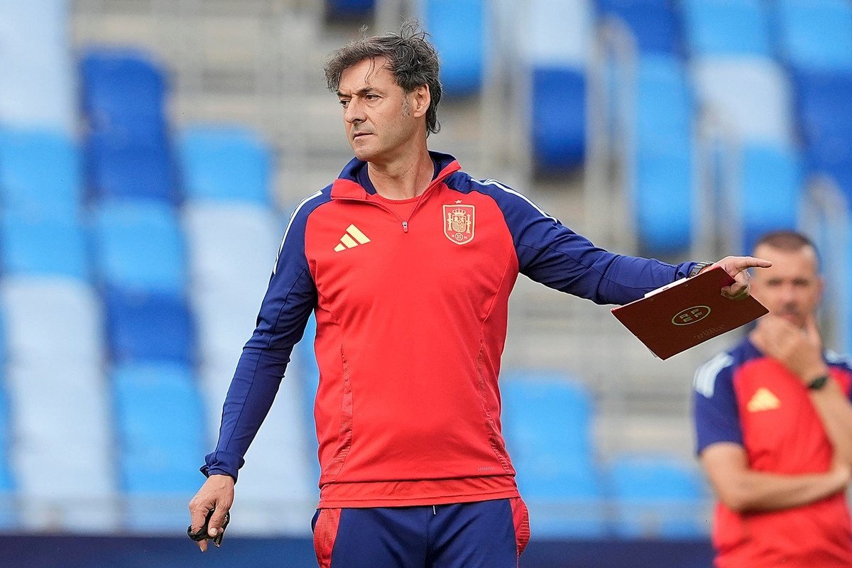 Solo unos meses después de llegar al país de la mano del Al-Shahaniya, Santi Denia saldrá del equipo por los malos resultados recientes. Es el colista de la Liga Catarí.