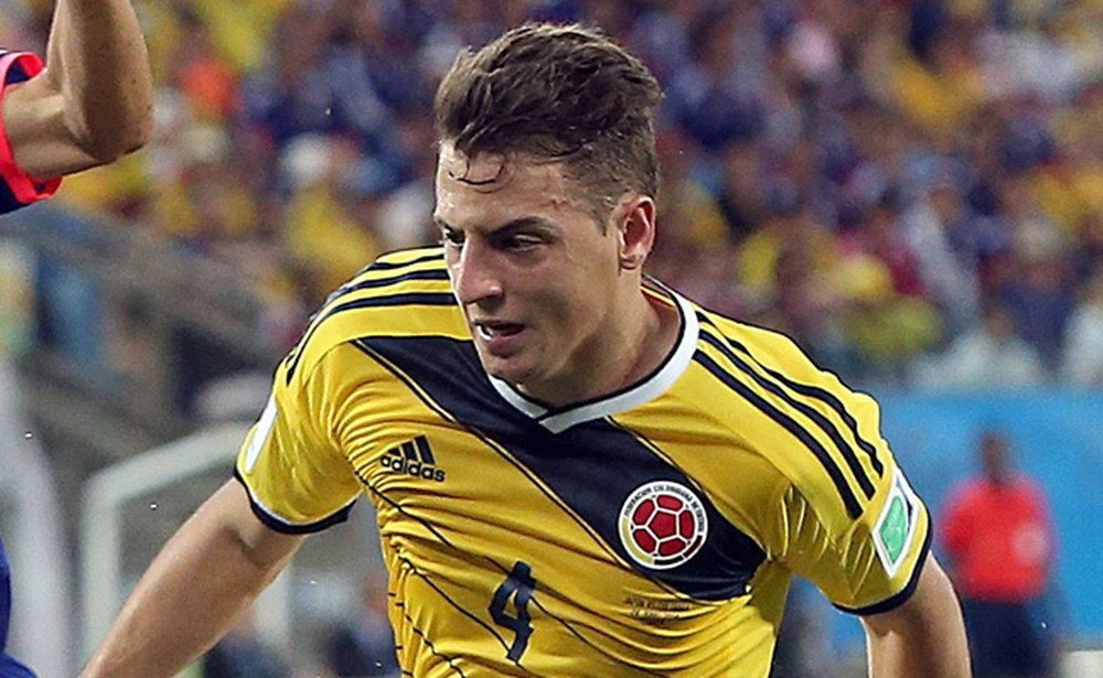 Swansea City are interested in signing Colombian international Santiago Arias. EFE