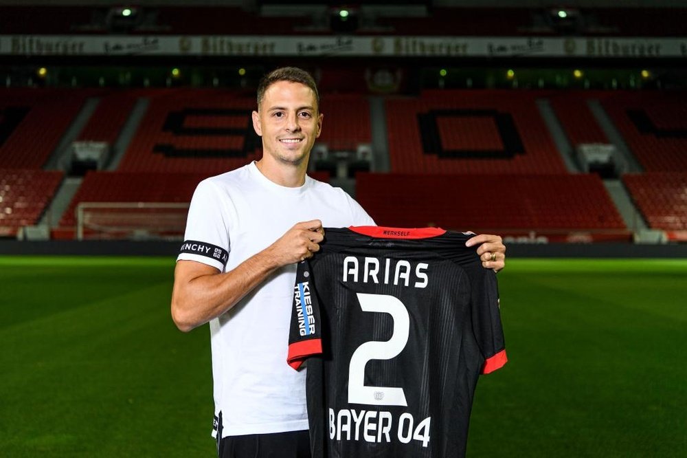 Santiago Arias comparó al Atleti con el Bayer, su nuevo club. Twitter/fcbayer04_es