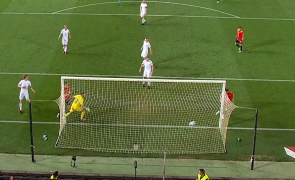 Sarabia puso el 2-0 para España. Captura/TVE