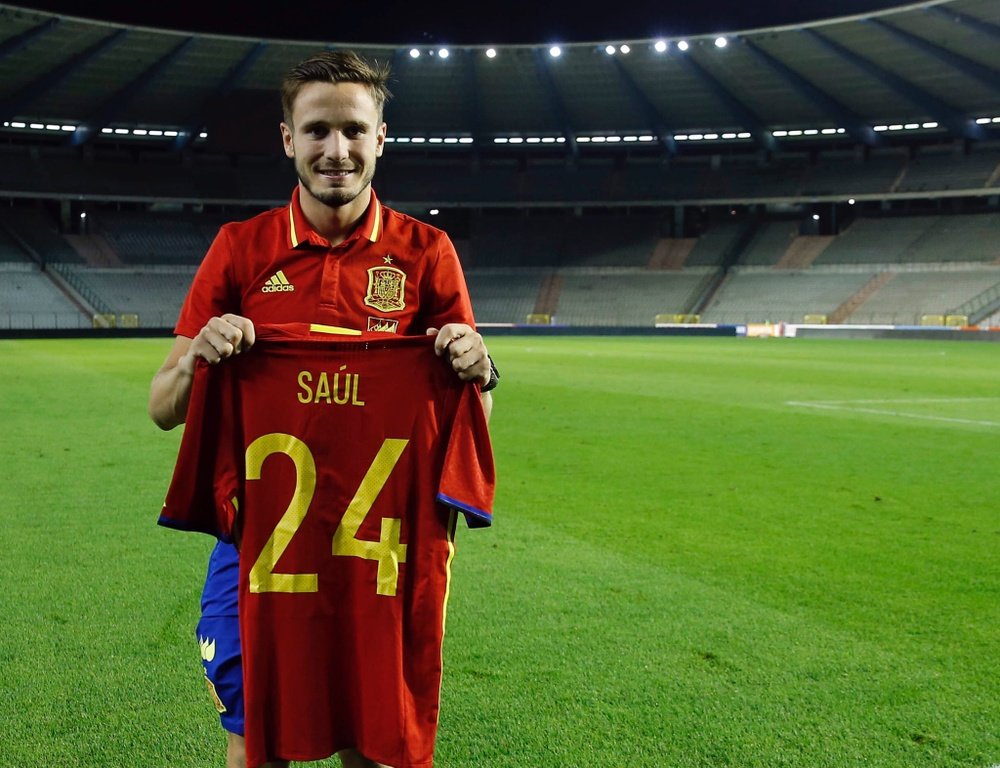Saúl logró entrar en la historia en su debut con 'la Roja'. SaúlÑíguez