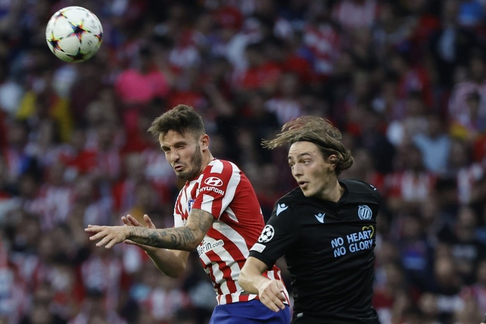 Signing Saul is difficult, but not impossible for Valencia. EFE