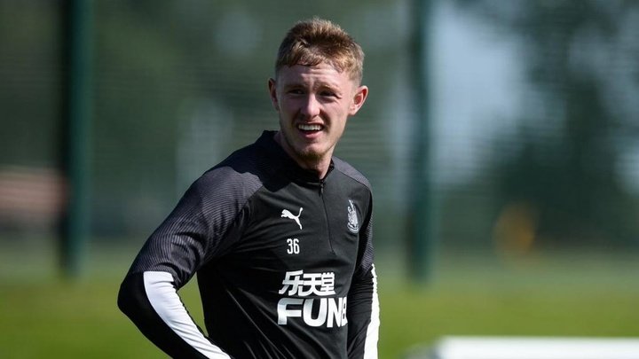 Newcastle rule out Longstaff's exit to United