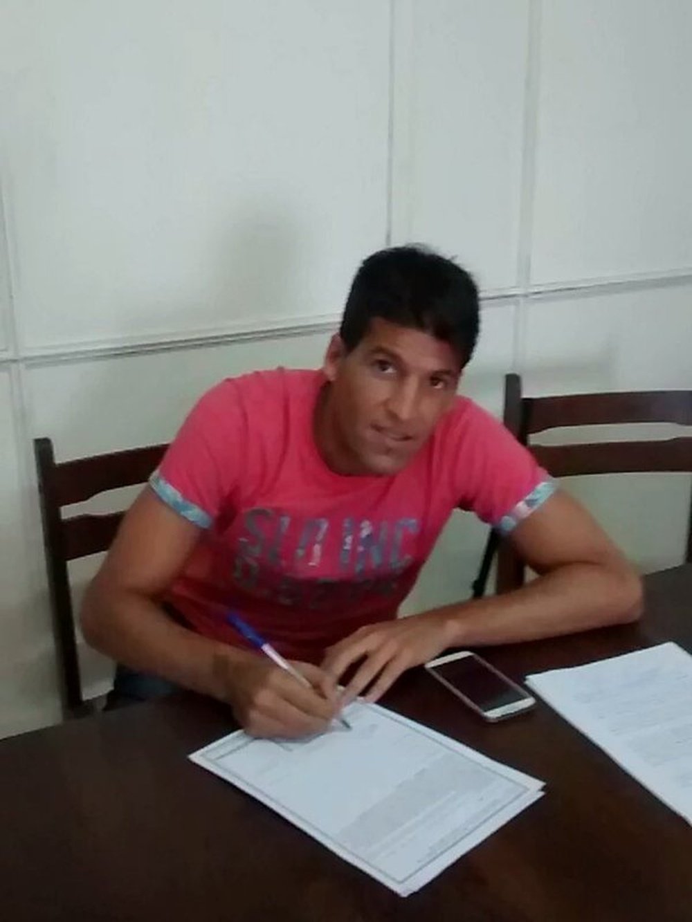 Grazzini, ex del Sevilla, firma por el Ferro Carril Oeste