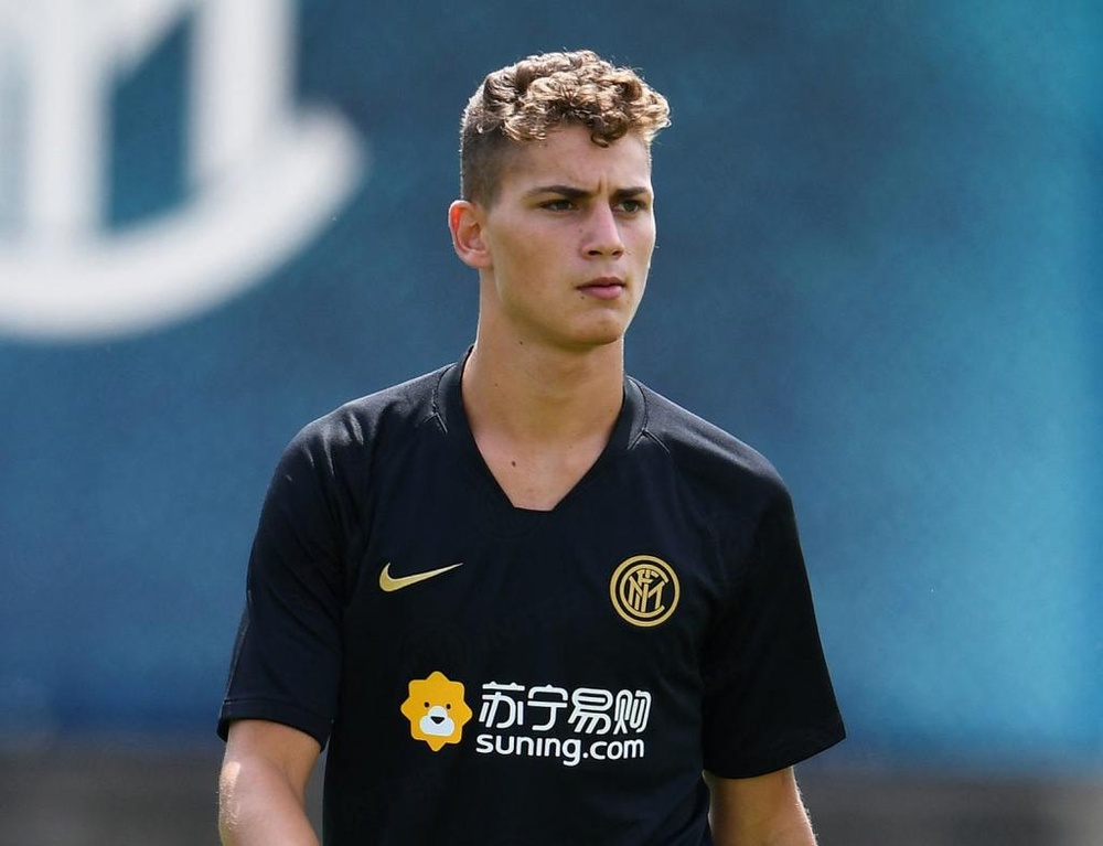 Sebastiano Esposito renovará con el Inter. Inter