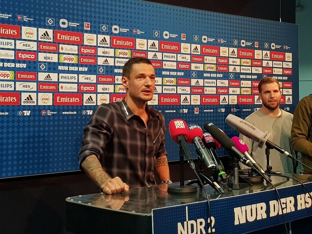 El centrocampista bosnio llegó libre al conjunto alemán. HamburgerSV