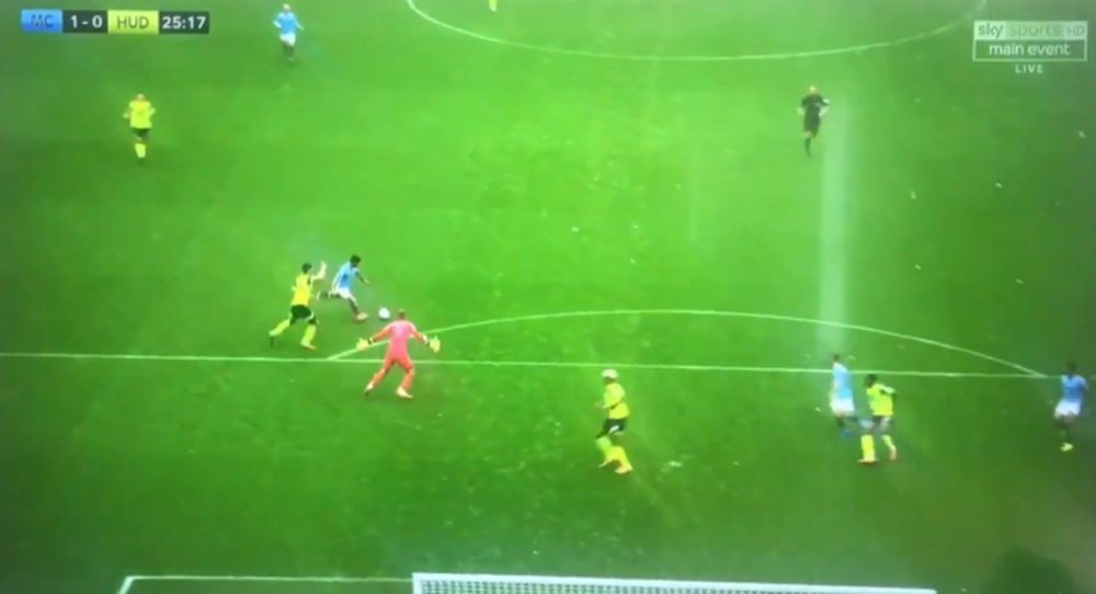 Aguero did the rest after Ederson's pass. Screenshot