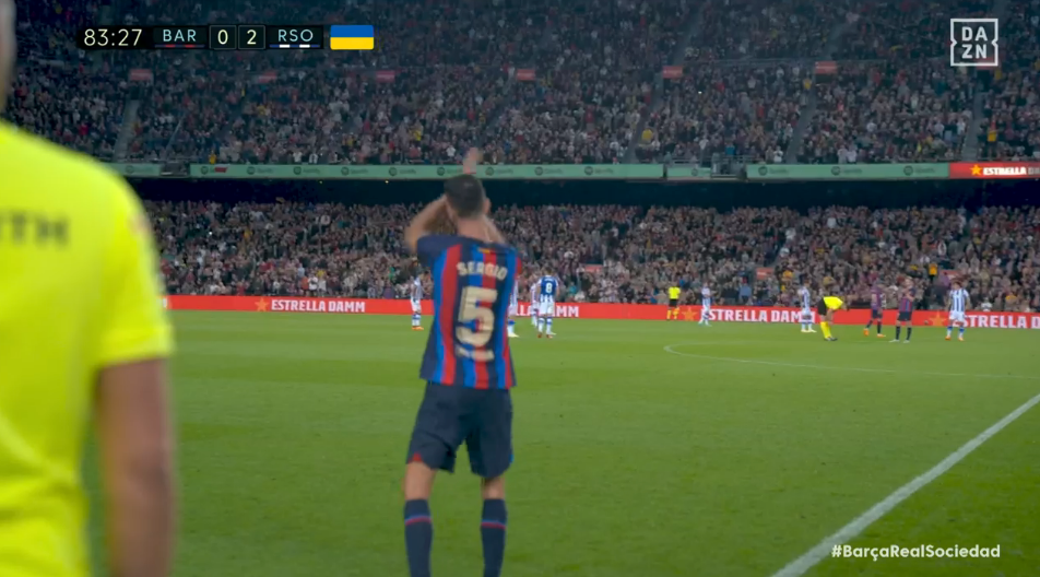 Fans send Busquets off with standing ovation