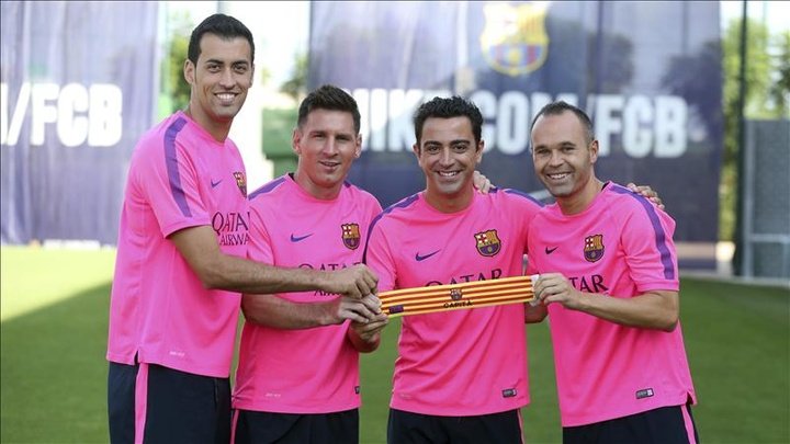 De folga, Messi vai até Barcelona jantar com Xavi, Busquets e Jordi Alba