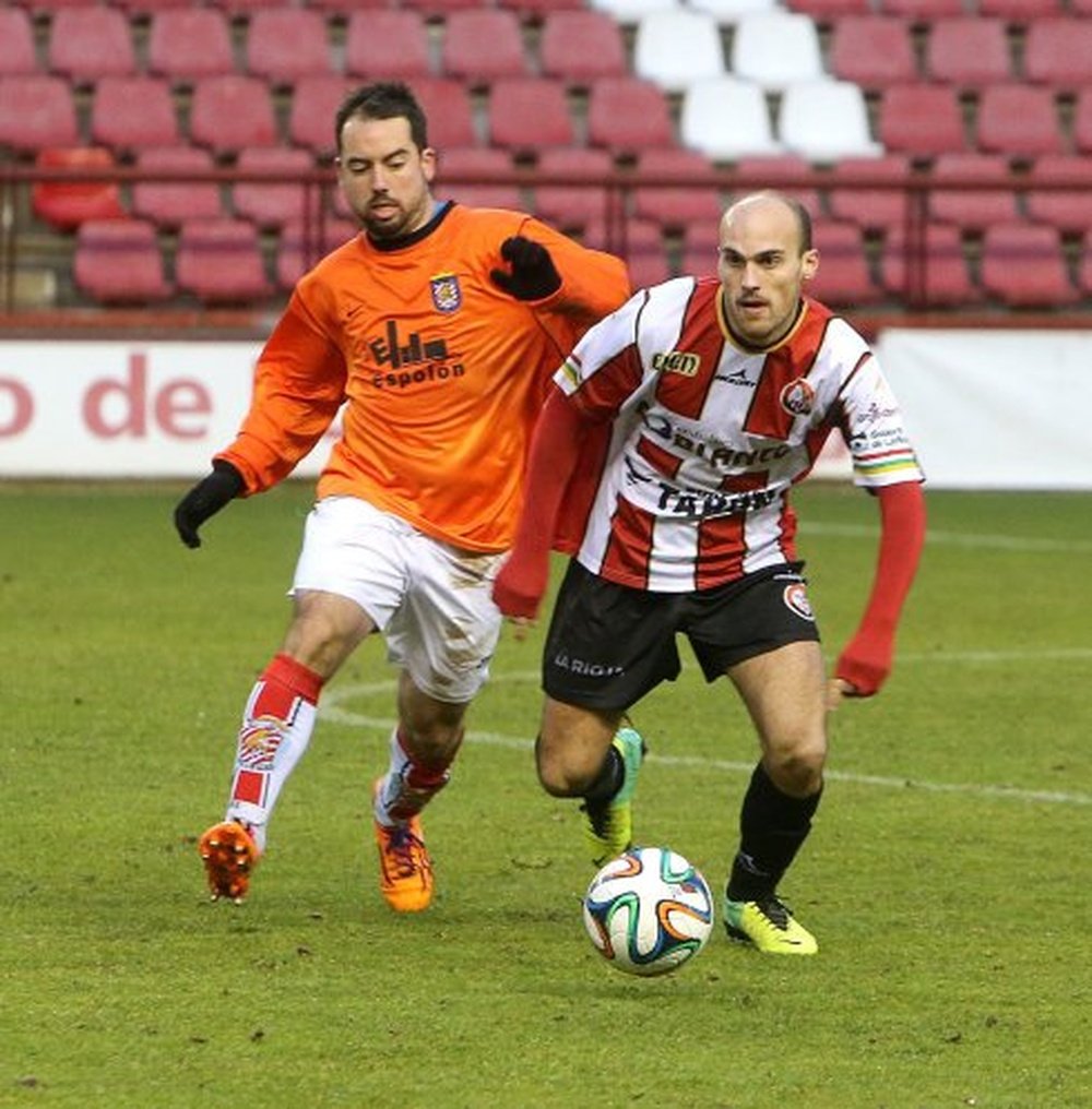 Sergio Domínguez jugador del SD Logroñés, en un partido con el equipo riojano. JM