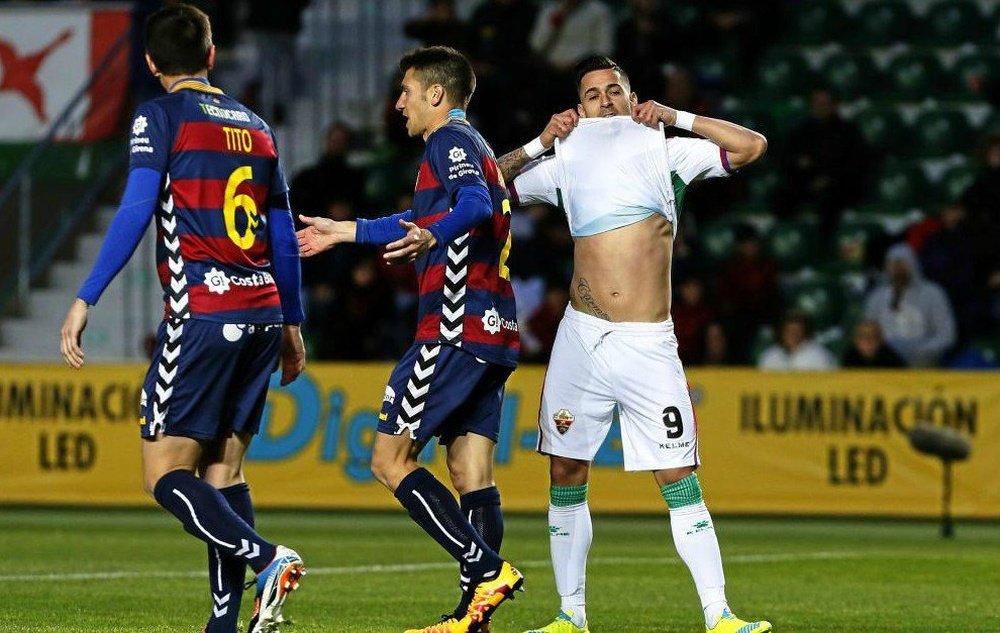 Sergio León marcó en el minuto 85 para darle un punto al Elche. Twitter