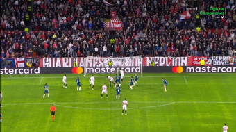 Il Siviglia ha sferrato il primo colpo nella partita contro il PSV grazie a Sergio Ramos, che ha festeggiato la prima rete della sua seconda tappa con la squadra andalusa.