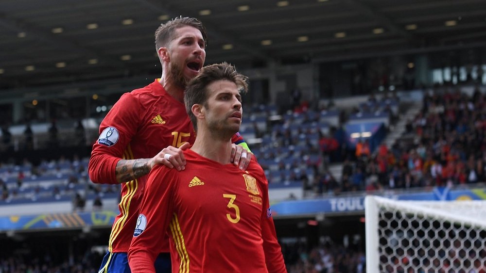 El tanto de Gerard Piqué sigue en boca de todos. UEFA