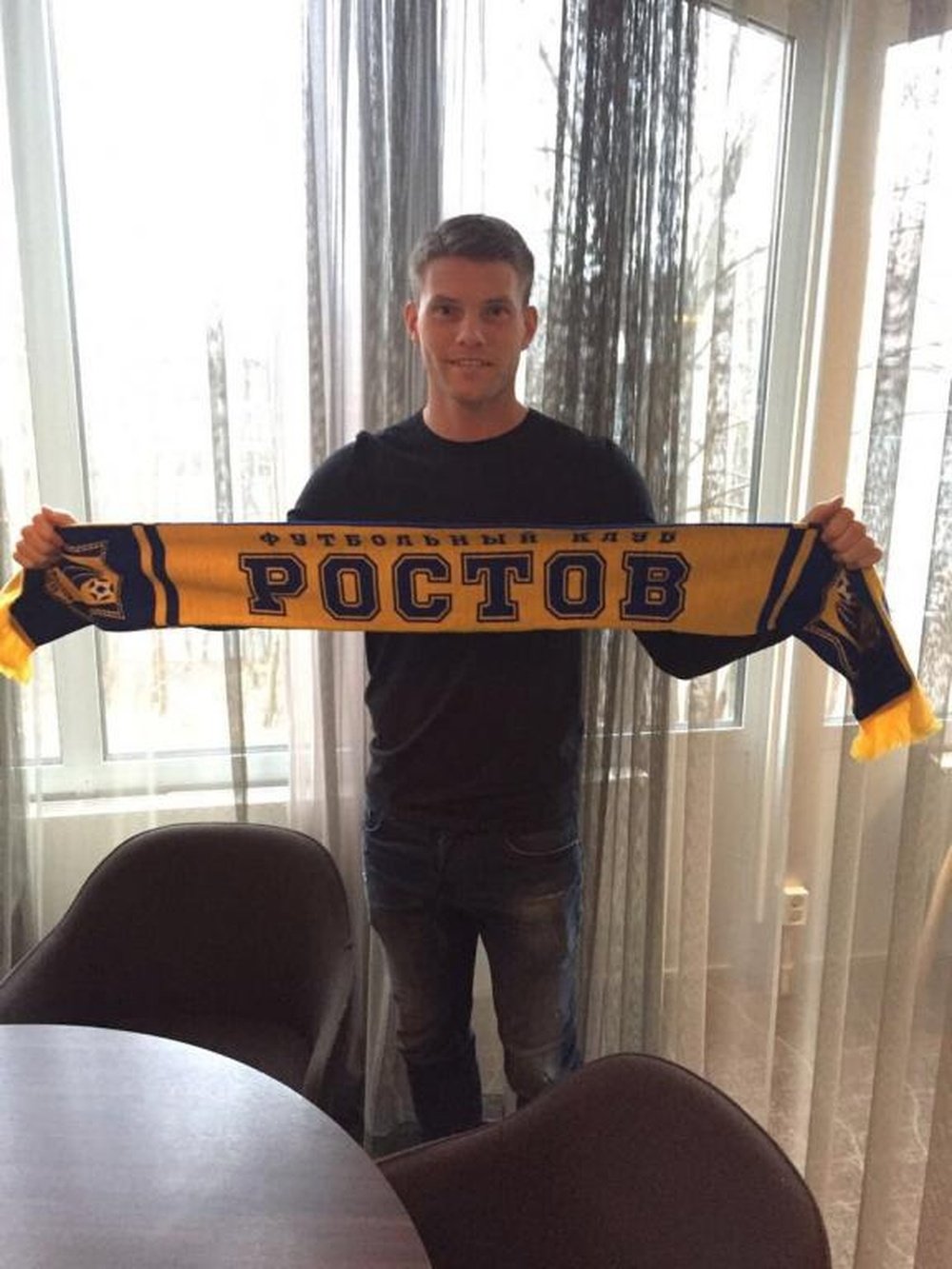 El Rostov se refuerza con Sigurdaron. Twitter/RostovFC