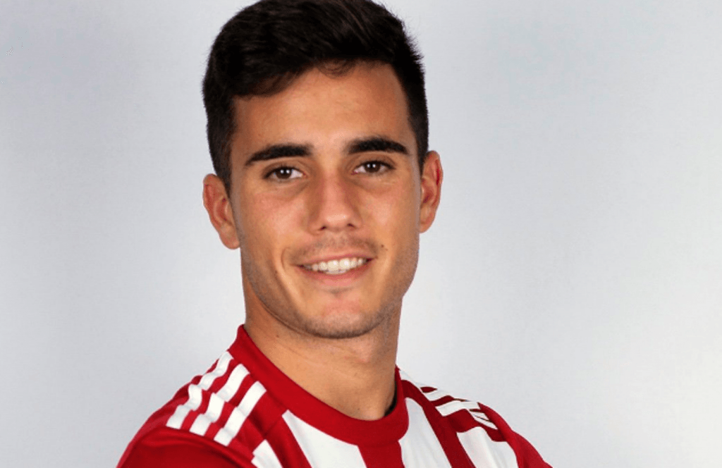 Simón llega a Málaga para cerrar su cesión