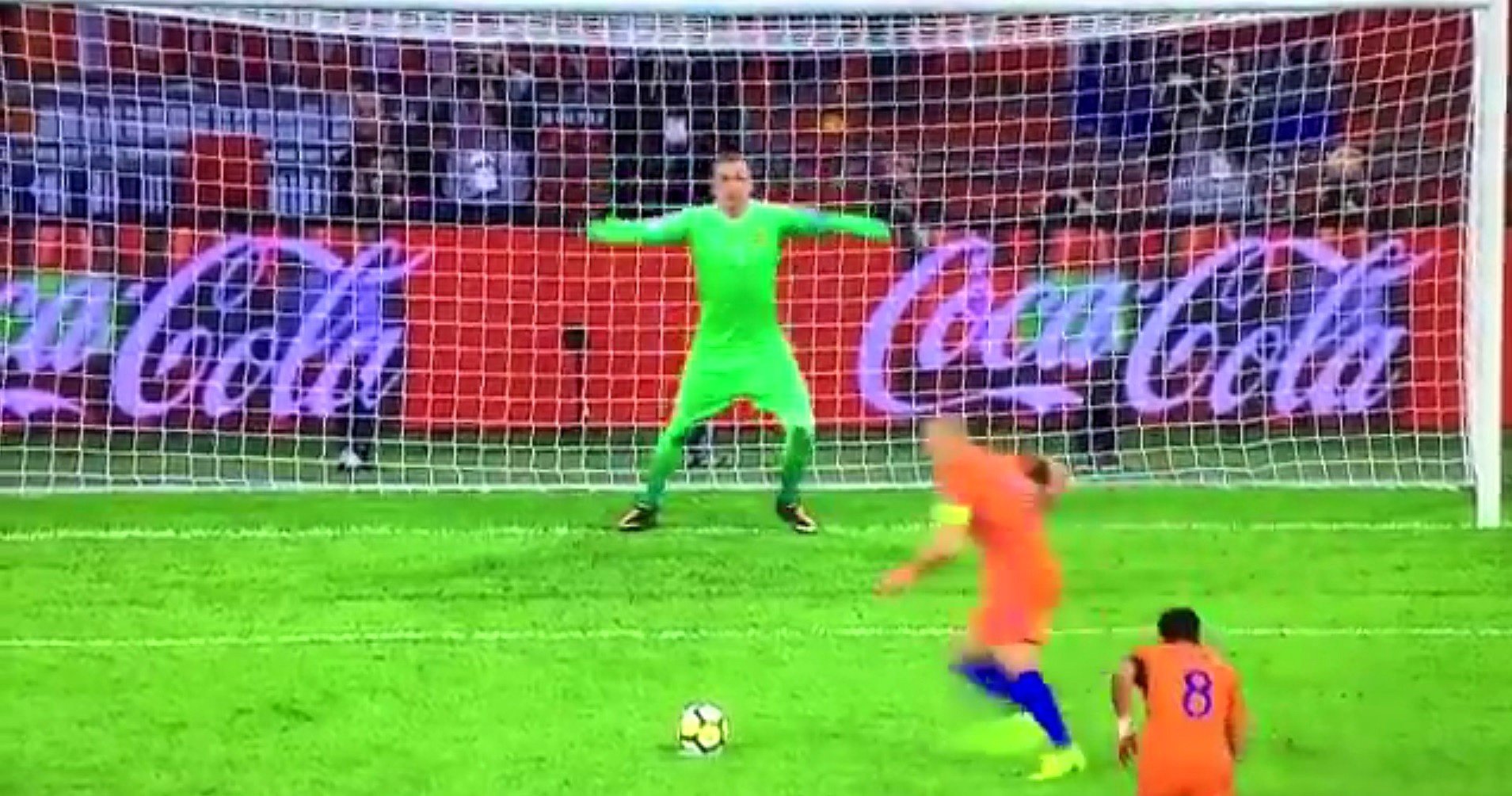 Robben's failed panenka attempt...somehow goes in!