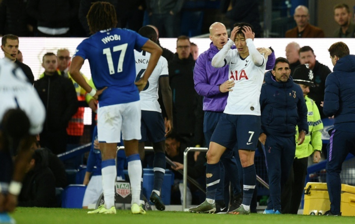 El gesto del capitán del Everton: entró al vestuario para consolar a Son