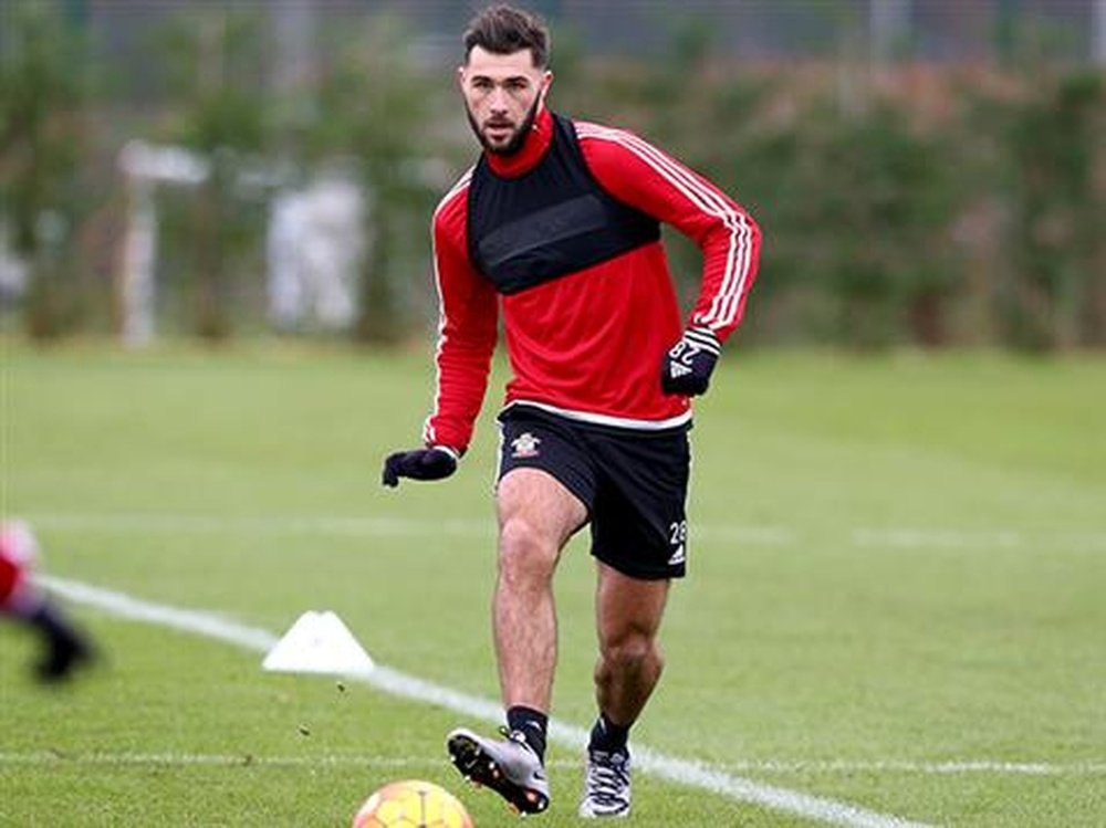 Charlie Austin has called for Southampton to build on shock win. SAINTSFC