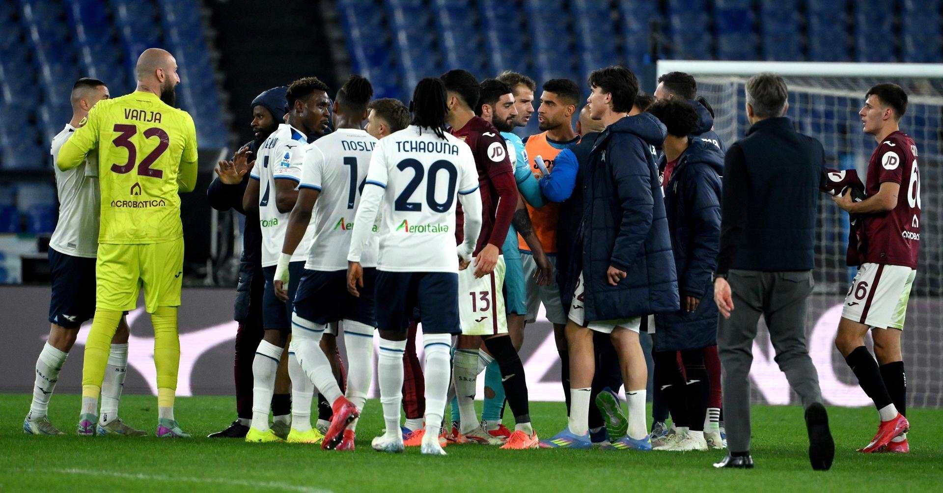 La Lazio se empeña en desaprovechar oportunidades