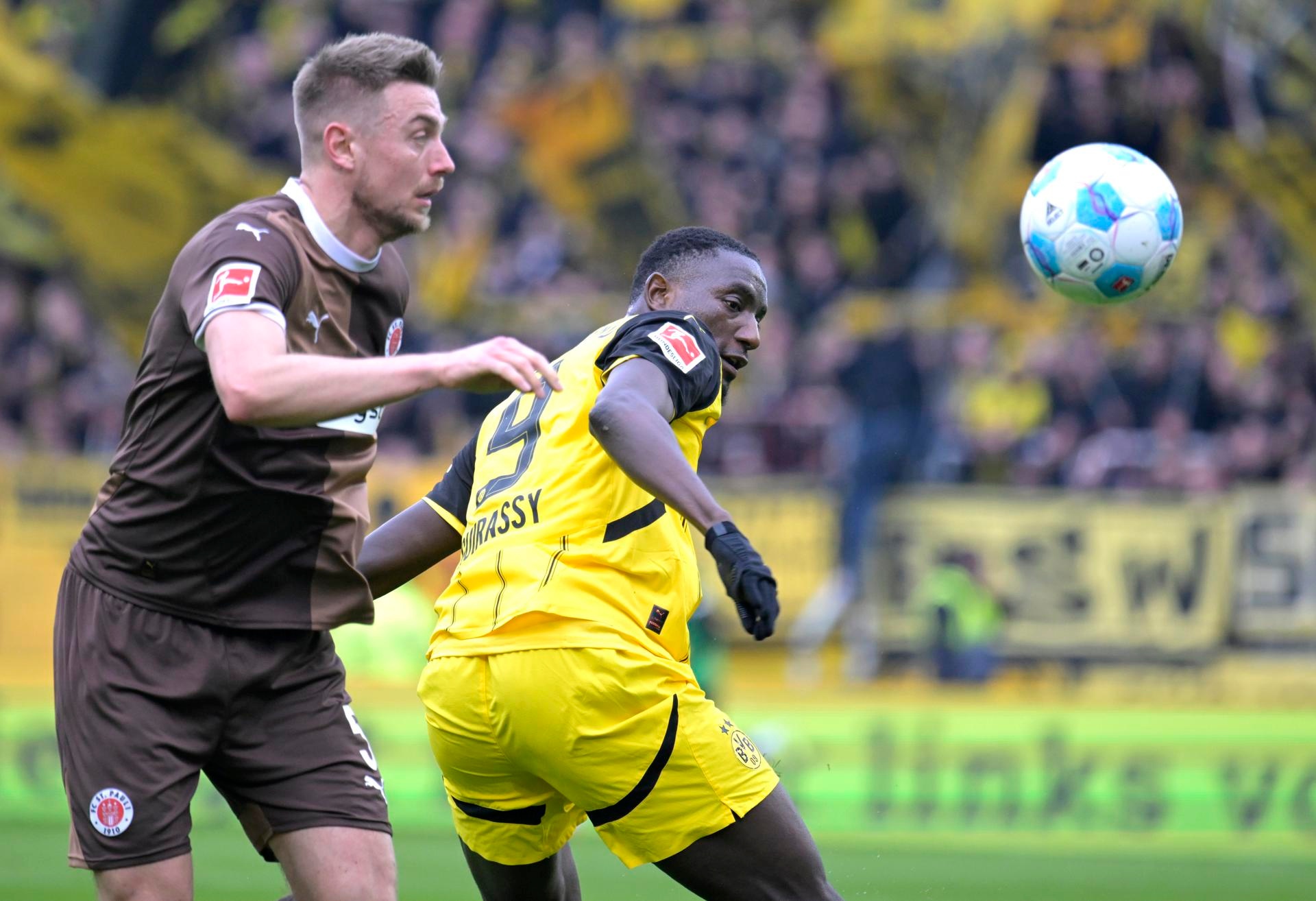 Adeyemi dà la scossa al Dortmund