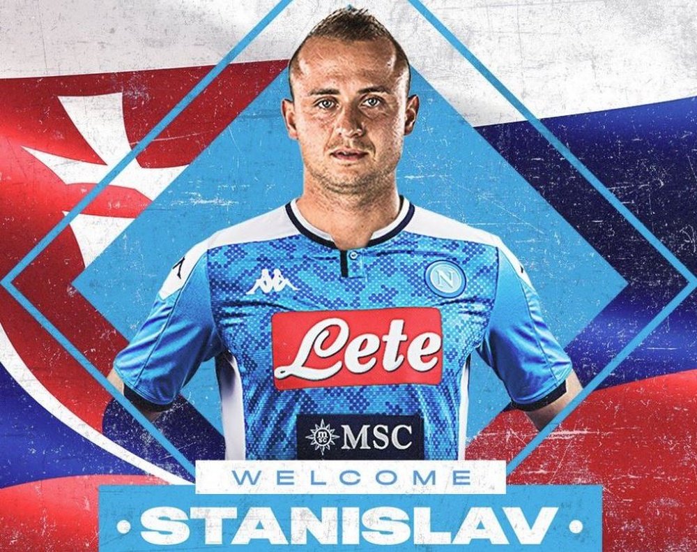 El Nápoles dio la bienvenida a Lobotka. Twitter/SSCNapoli