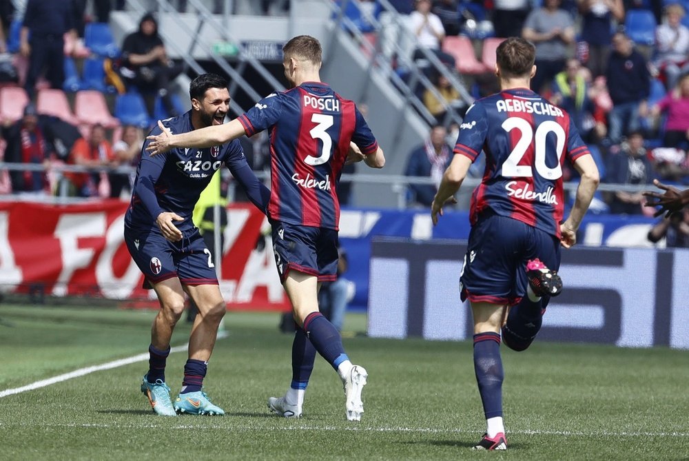 El Bologna se impuso al Udinese con un rotundo 3-0. EFE