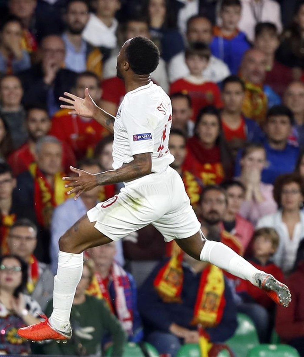 Sterling adds a hat-trick to his international achievements. EFE