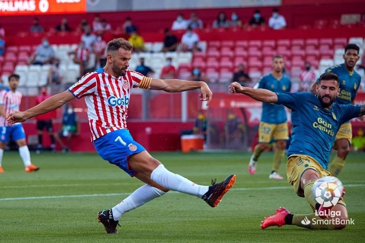 Raúl Navas cree que Las Palmas está en la zona alta gracias a su solidez defensiva