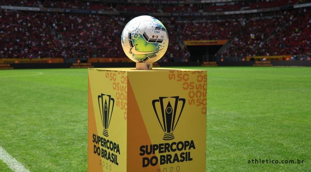 E se a Supercopa do Brasil não fosse interrompida. Twitter/AthleticoPR