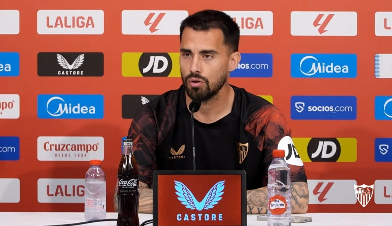 Suso reveló por qué no jugaba. Captura/YouTube/SevillaFC