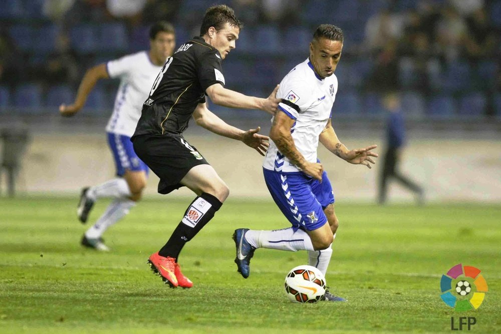 Suso Santana, durante un partido con el Tenerife. CDTenerife.