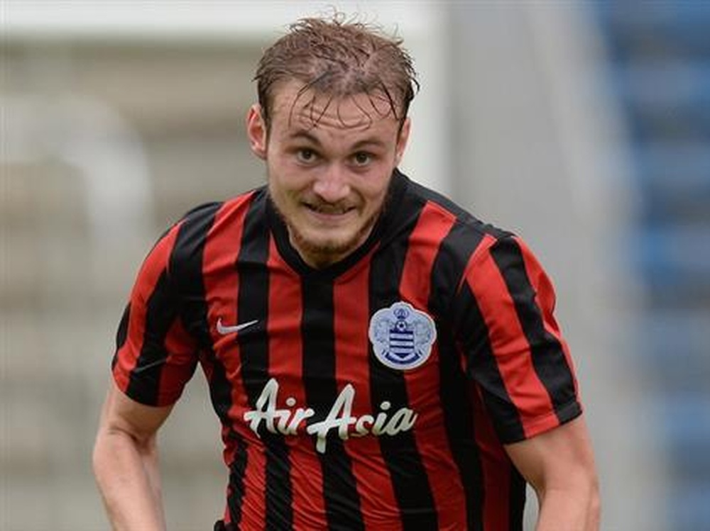Sutherland en su etapa como jugador del QPR. Crawleytownfc