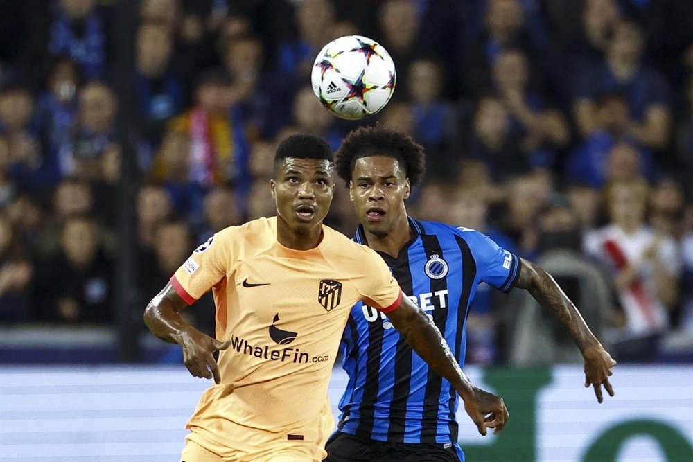 Dumfries' contract with Inter expires in 2025. EFE