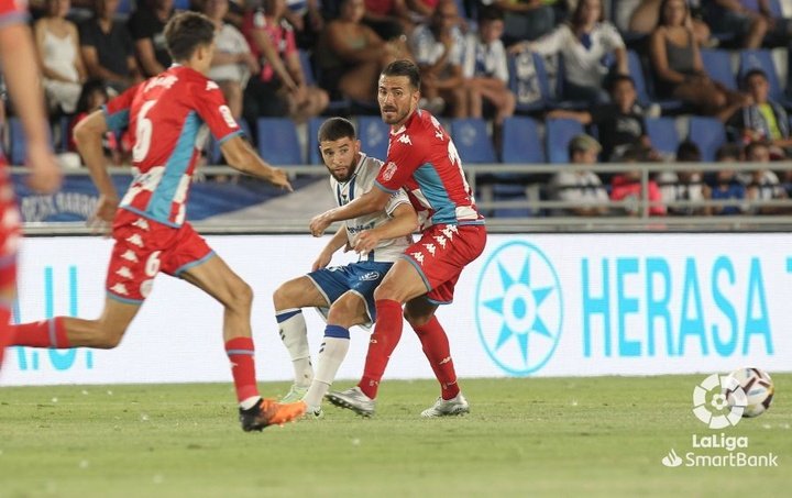 Un empate, dos goles y dos expulsiones en el Tenerife-Lugo