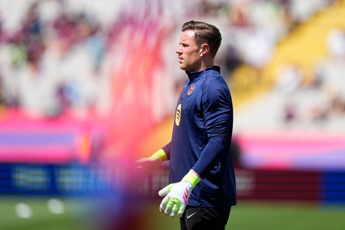 Ter Stegen said he will not leave Barcelona. EFE