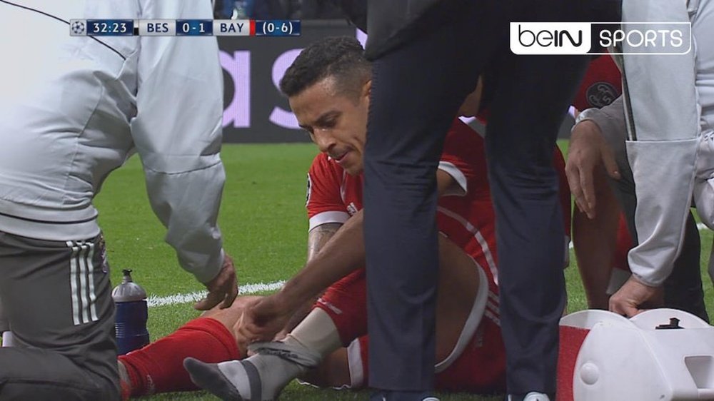 Thiago suffered yet another injury. beINSports