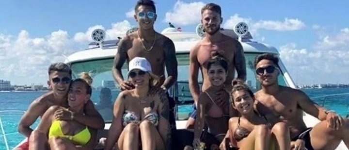 Almada se va de vacaciones con varios jugadores de Boca