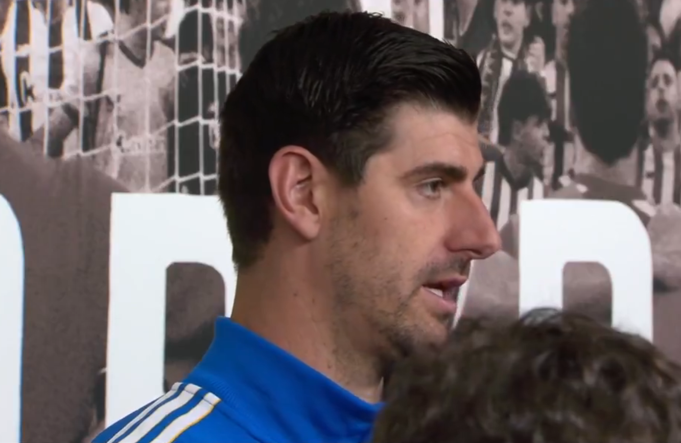 "Ritmo explosivo de Kylian Mbappé é incomparável", diz Thibaut Courtois